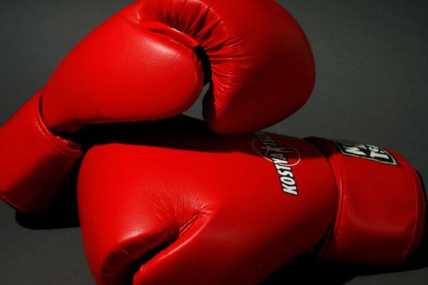 Juror bribery case in boxer drug trial explained